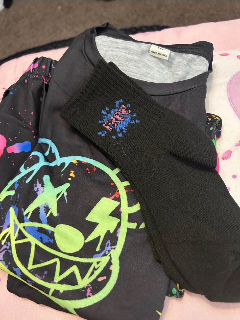 Black Graphic Teddy Bear Tee with Neon Rainbow Print with socks